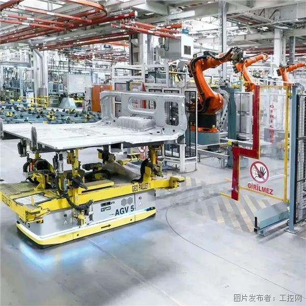 直击汽车行业，KUKA AMR助力汽车工业自动化更智能